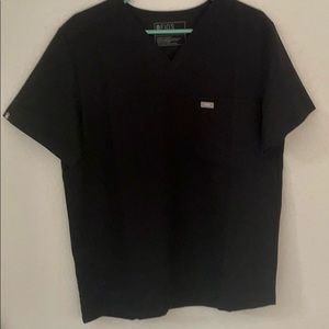 Figs Men’s Core Scrub Top